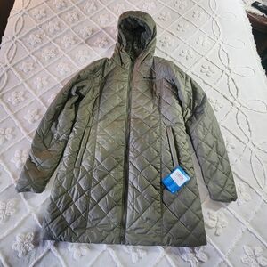 Women's Quilted Green Jacket